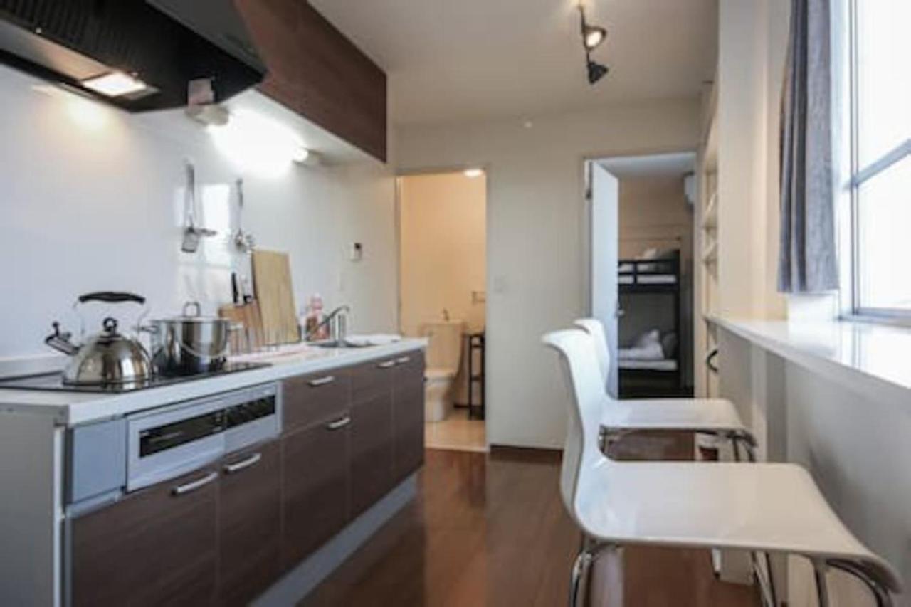 Sengoku Eki-Mae Bldg 401 Apartment Tokyo Exterior photo
